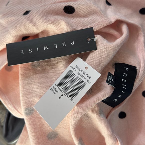 NWT Premise Women's Pullover Knit Top Blouse Pink & Black Polka Size Small - Picture 12 of 13